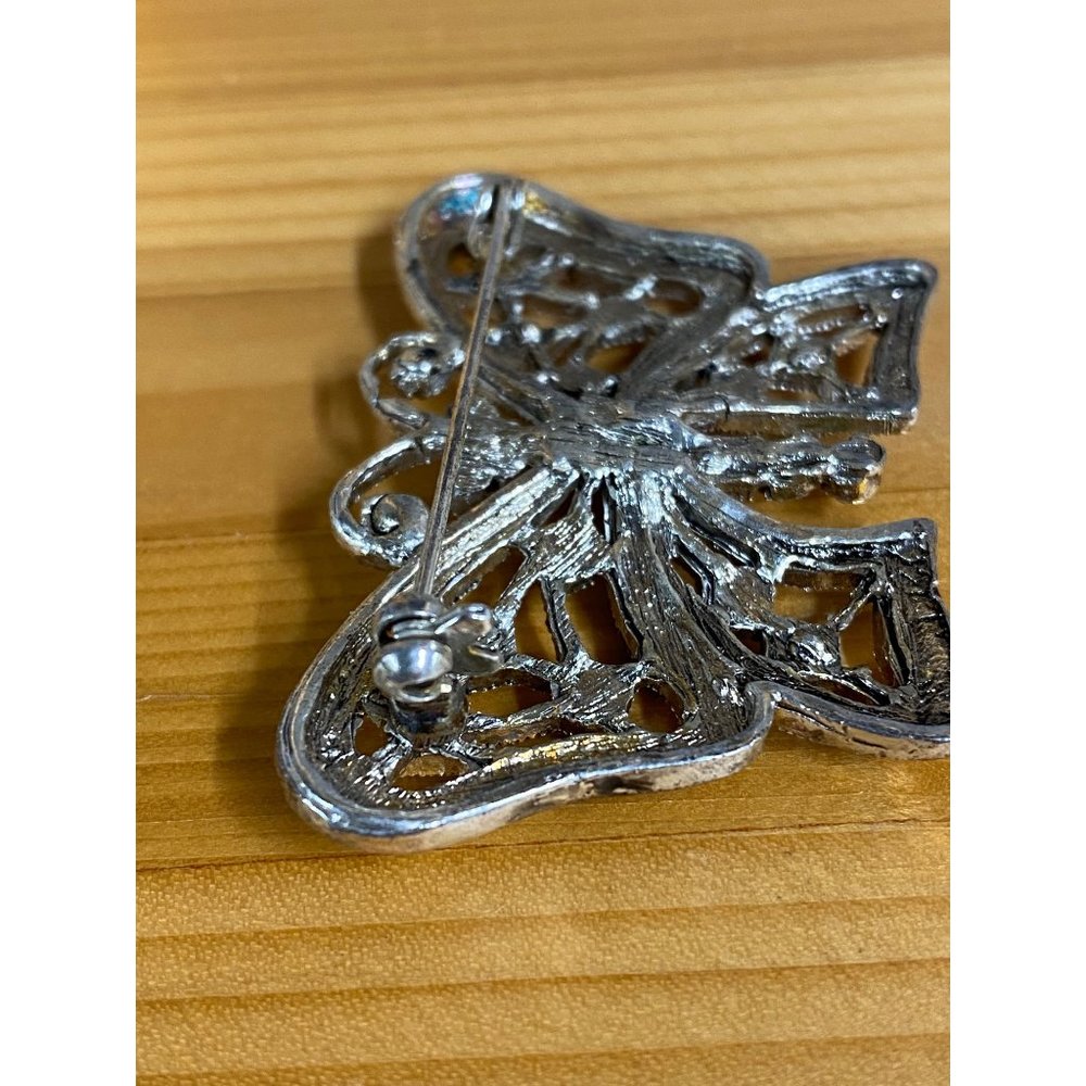 Filigree Butterfly Silver Color Pin Brooch Glass Crystal Rhinestone Accents - Picture 7 of 10